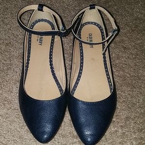 Old navy flats